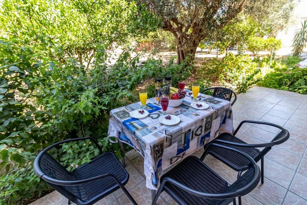 Fotis House Apartment Afantou Bagian luar foto